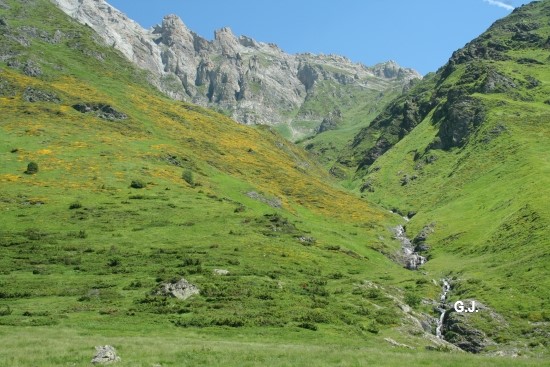 Crte des Boutres et Ruisseau descendant de Trabi Nre.